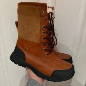 EUC UGG Mens Butte Winter Boots